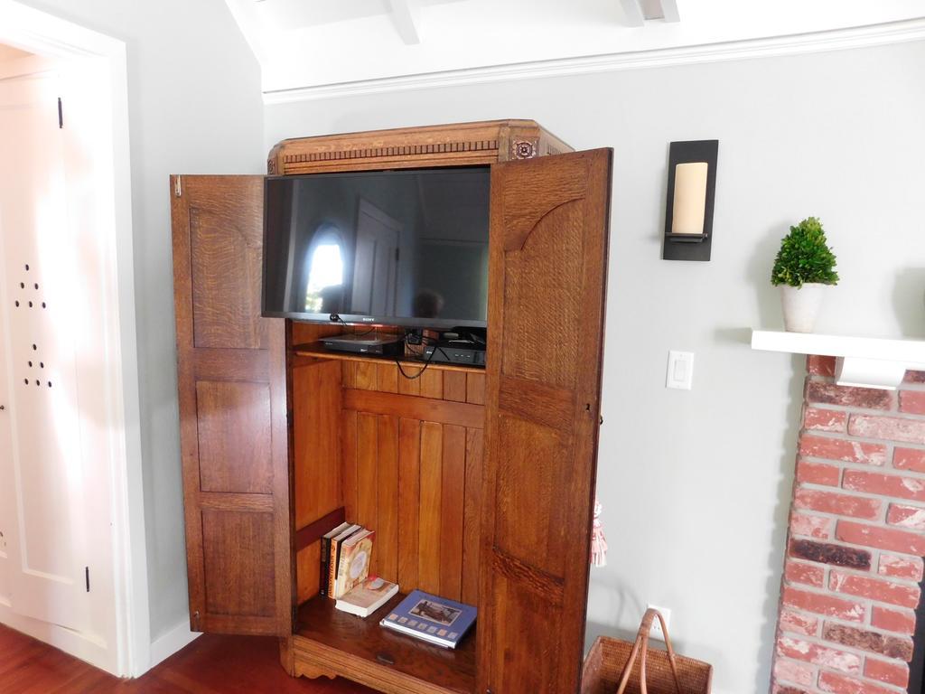 Lincoln Green Inn Carmel-by-the-Sea ภายนอก รูปภาพ